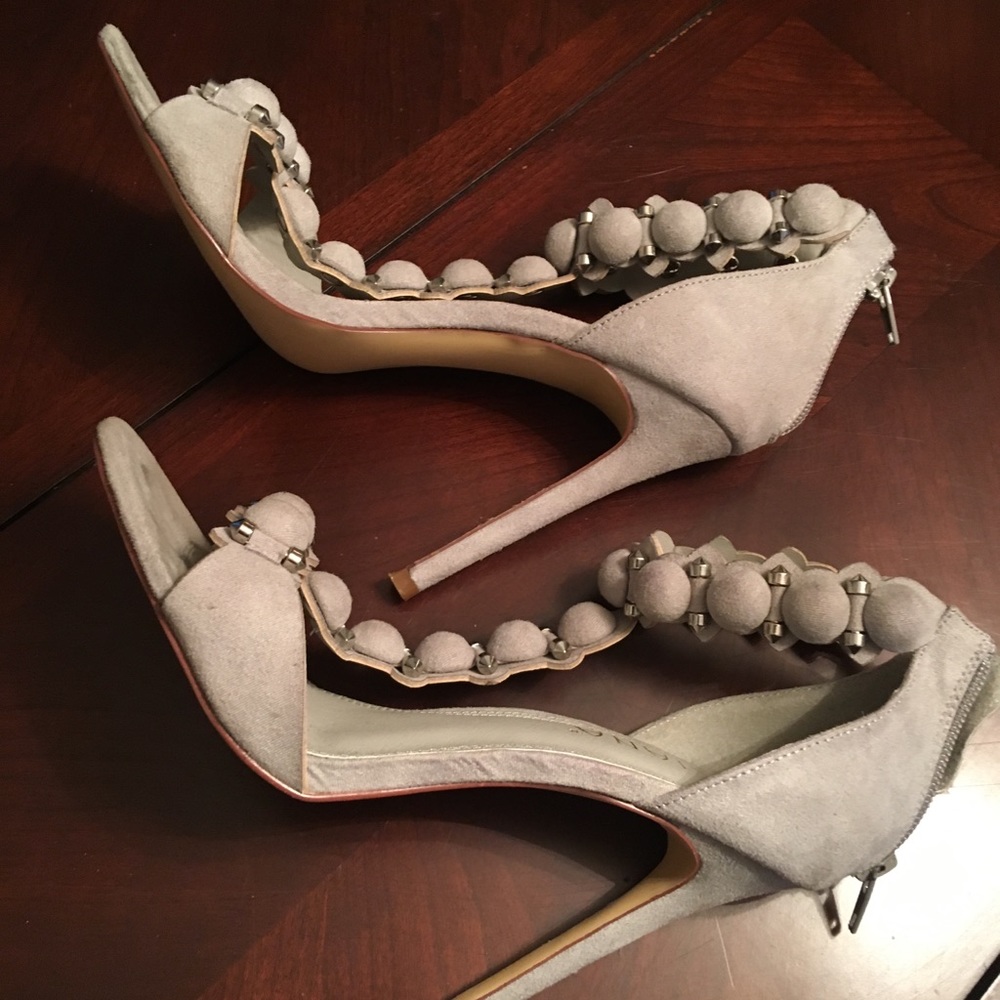 Lt. Grey Suede Heels - Picture 3 of 5